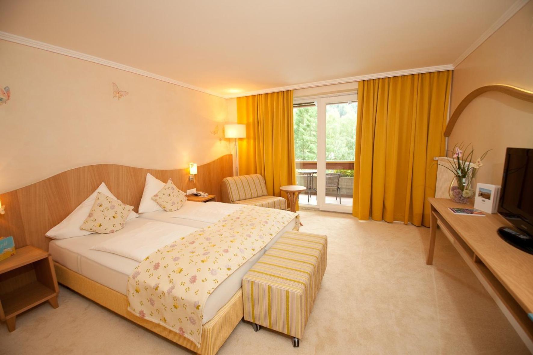 Evident Hotel Praegant 4 バド クラインキルヒハイム エクステリア 写真