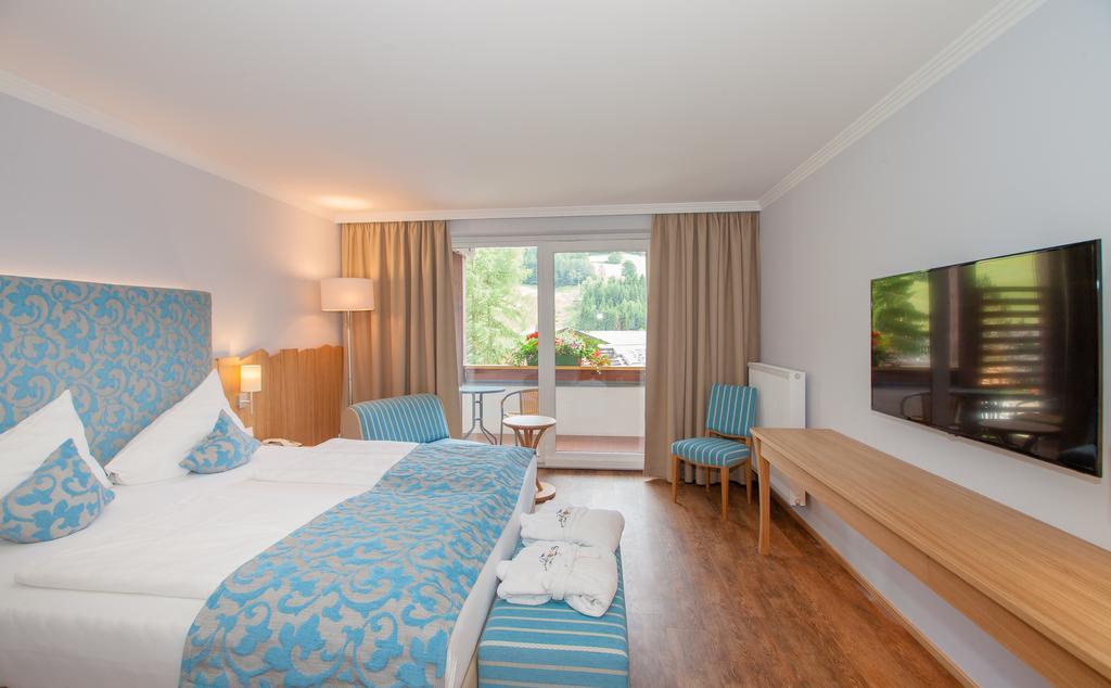 Evident Hotel Praegant 4 バド クラインキルヒハイム エクステリア 写真